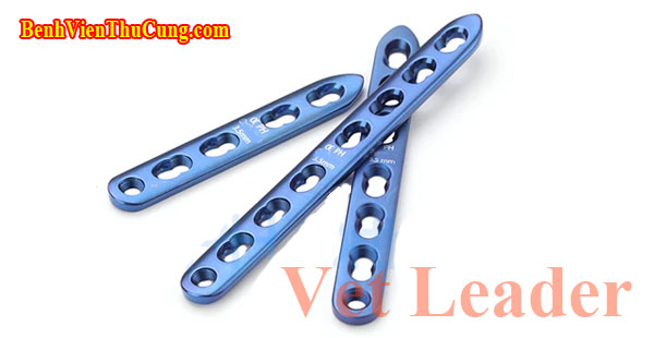 Nẹp xương khoá mắt xích trong phẫu thuật thú y 1.5mm 26 lổ Titan - Titanium DCP locking plate Vet Leader